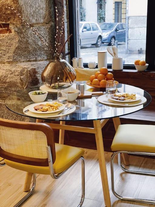 Opera Suite Carmen Studio near Royal Palace Madrid Esterno foto